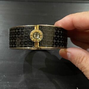 UC Henri Bendel Black and Gold Textured bracelet